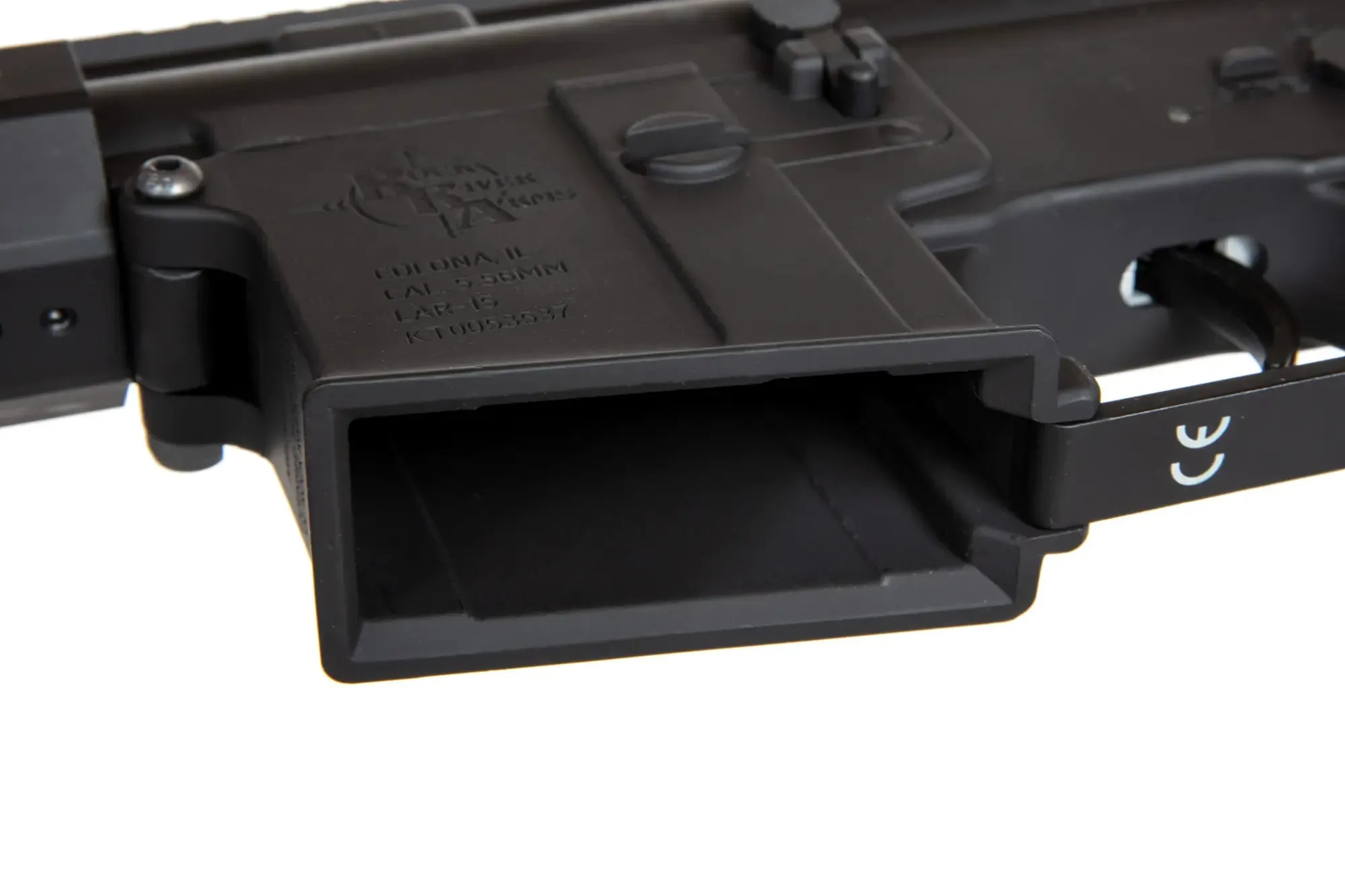 SA-E07-L EDGE M4 replica - Light Ops Stock - Black